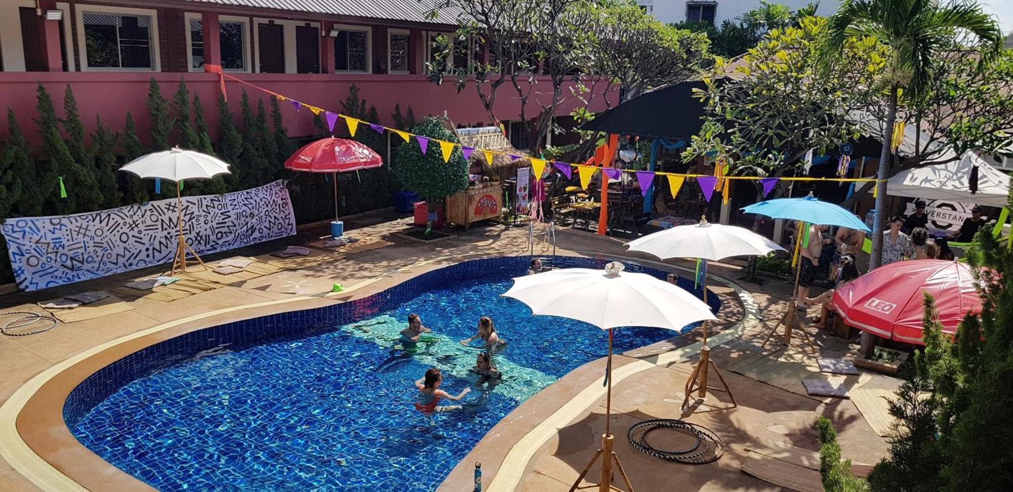 Red Brick Hostel Τσιάνγκ Μάι Εξωτερικό φωτογραφία