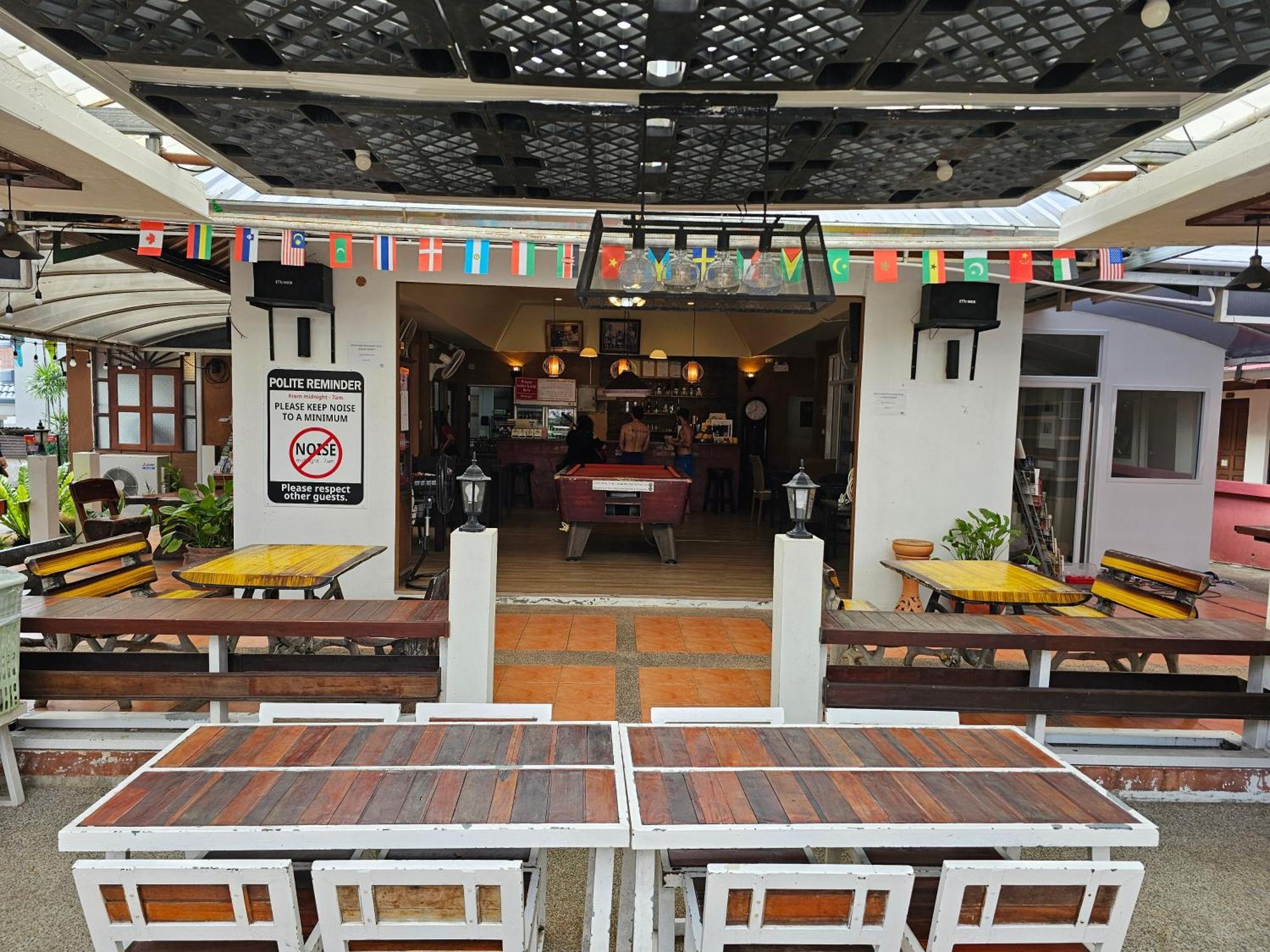 Red Brick Hostel Τσιάνγκ Μάι Εξωτερικό φωτογραφία