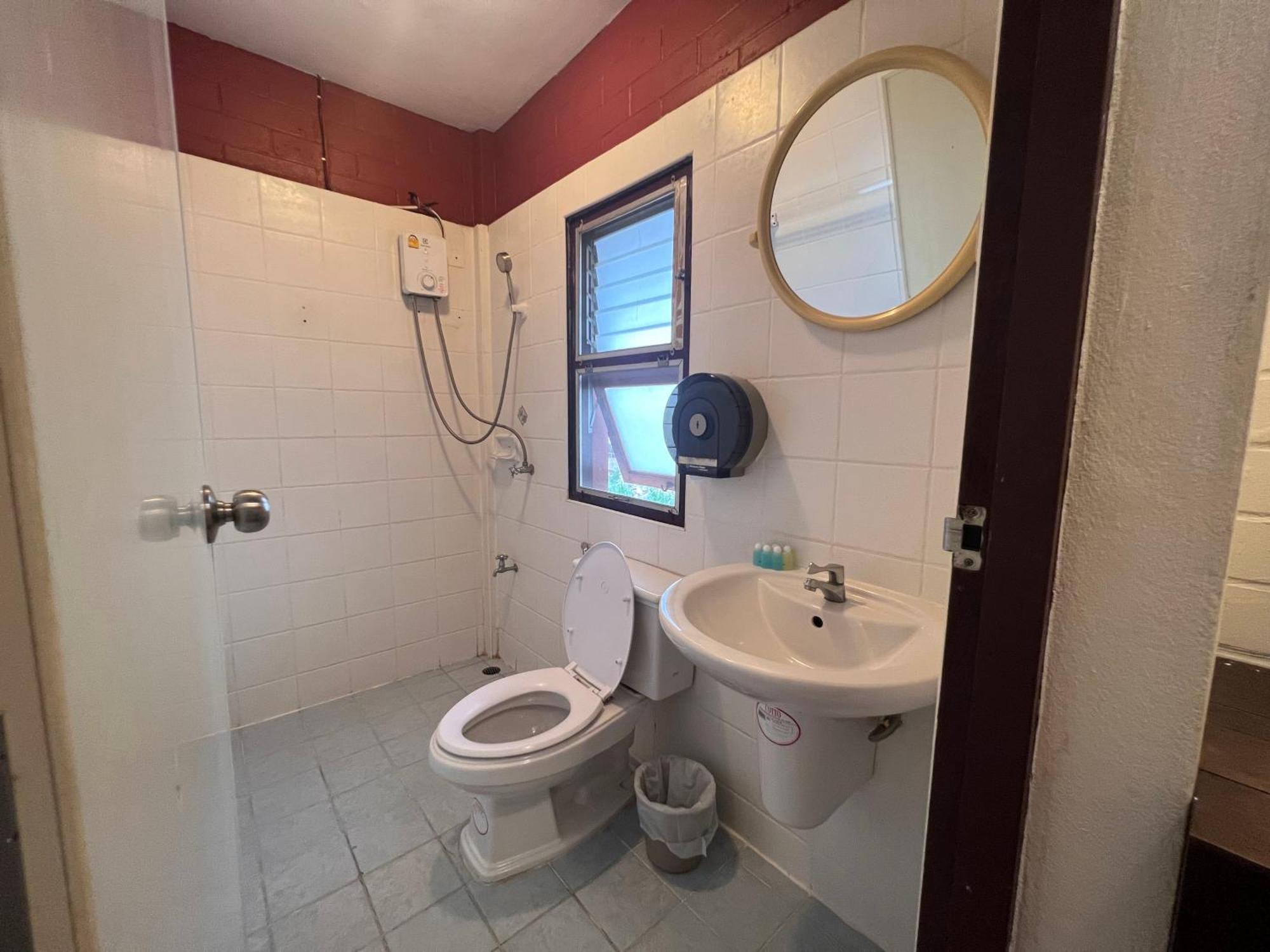 Red Brick Hostel Τσιάνγκ Μάι Εξωτερικό φωτογραφία