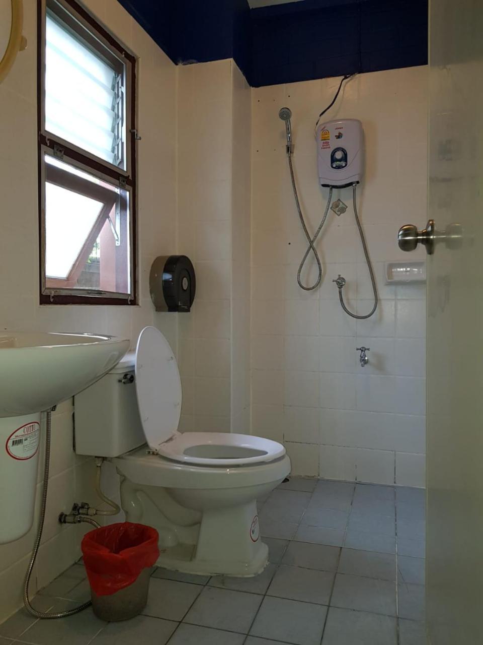 Red Brick Hostel Τσιάνγκ Μάι Εξωτερικό φωτογραφία